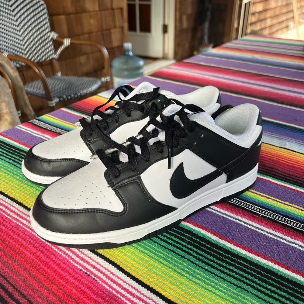 Nike dunk low panda